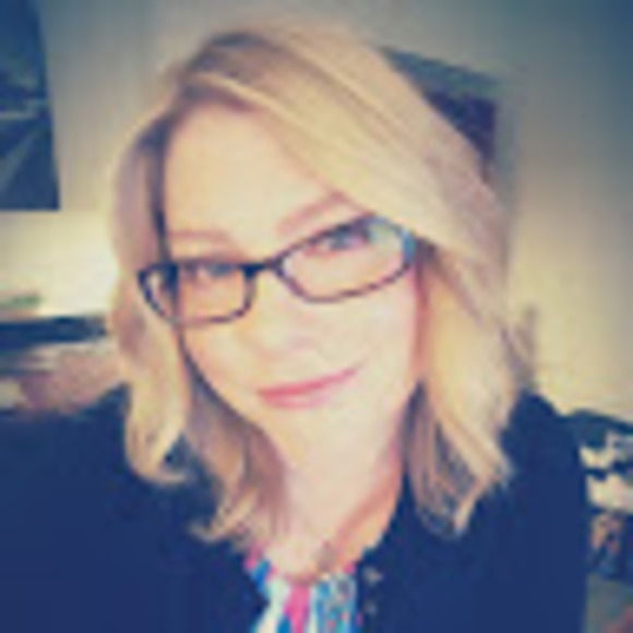 Meet your Posher, Cheryl dobbins - Picture 1 of 1